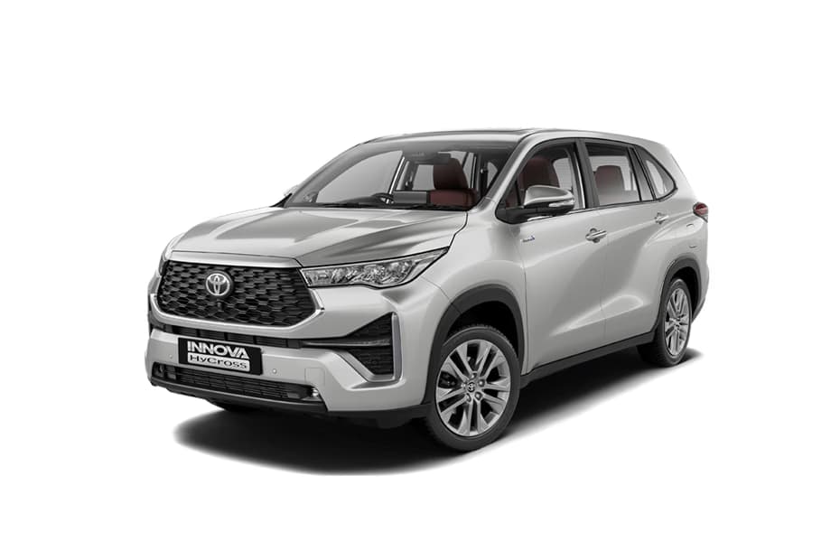 Toyota Innova Hycross in Platinum White Pearl